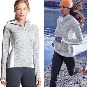 Athleta Snowscape Half Zip Sweatshirt Gray White Size Large
